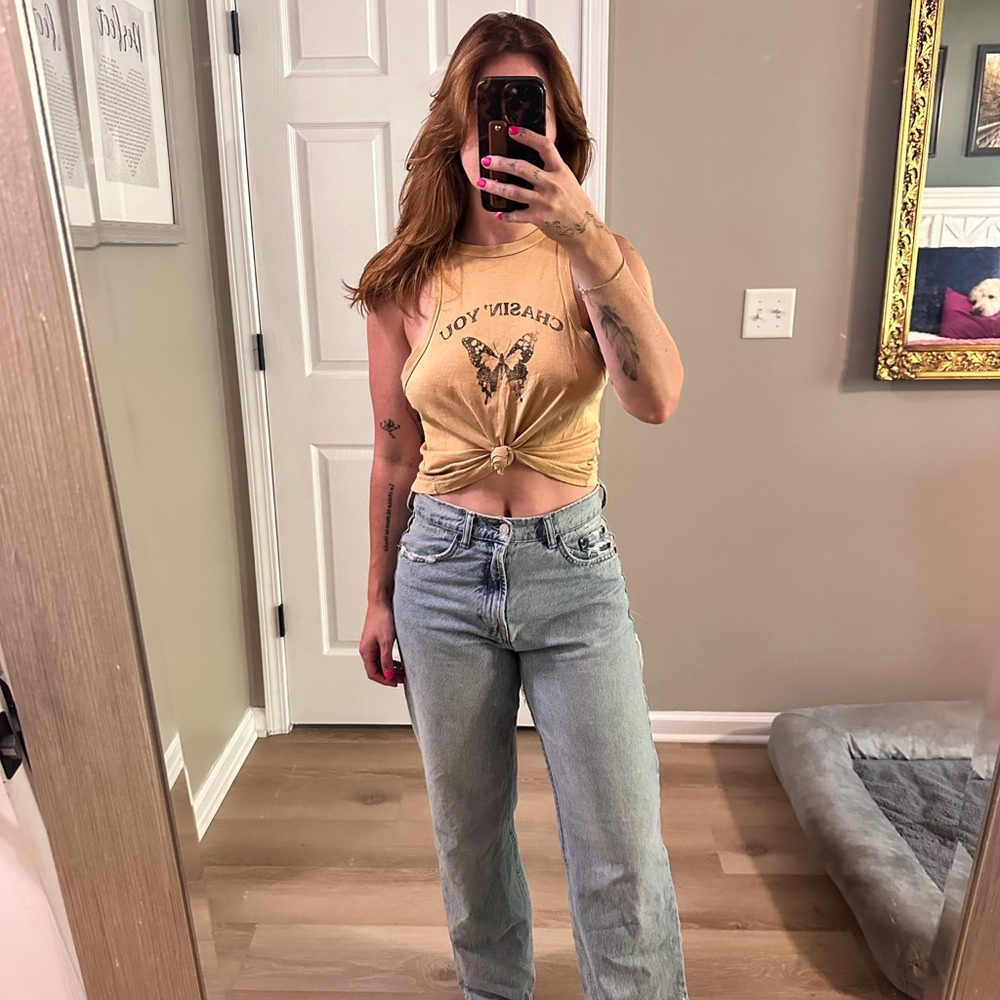 Forever 21 Tan Crew Neck Tee